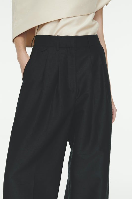 Tailored Relaxed Trouser - Black