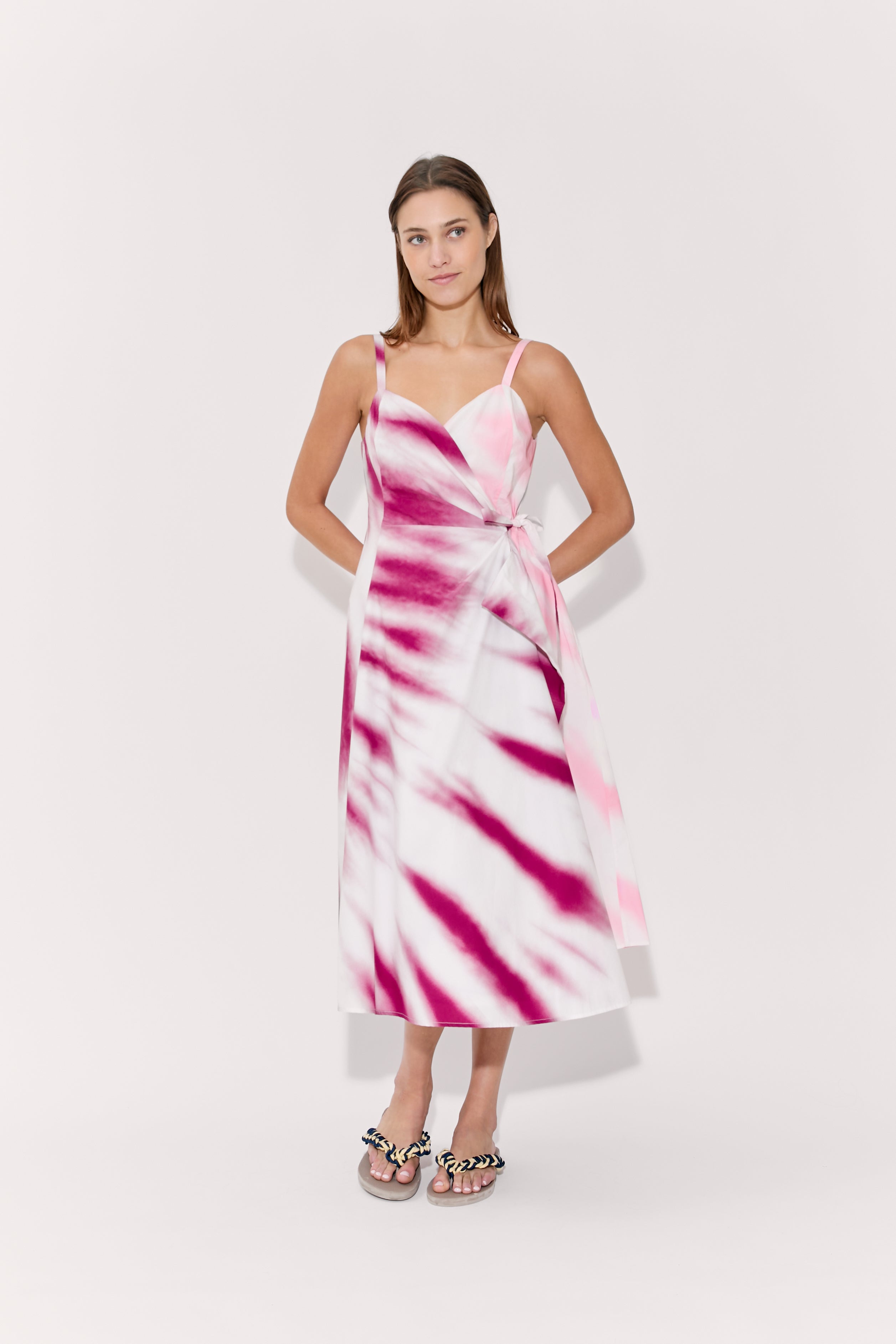 Thats A Wrap! Dress in Tie-Dye Cotton Poplin Tie-Dye / 16 Thats A Wrap! Dress in Tie-Dye Cotton Poplin Tie-Dye / 16