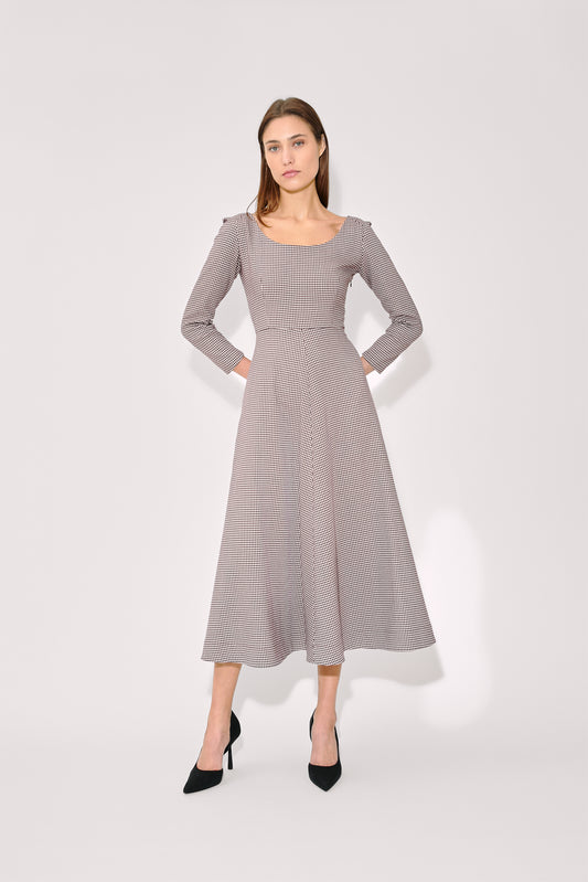 Jackie Oh Dress in Micro Houndstooth