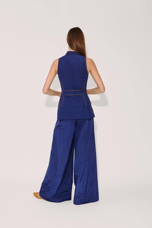 Emotionally Vested Vest in Ridged Moire