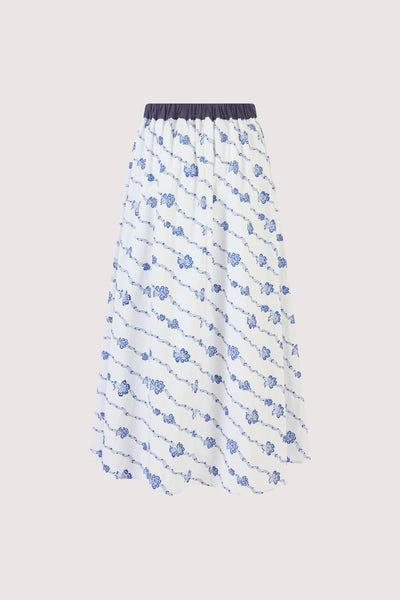 Easy Does It Skirt in Winding Vines Embroidered Poplin