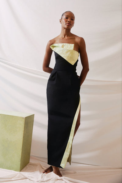 Peep Lapel Gown in Ridged Cotton