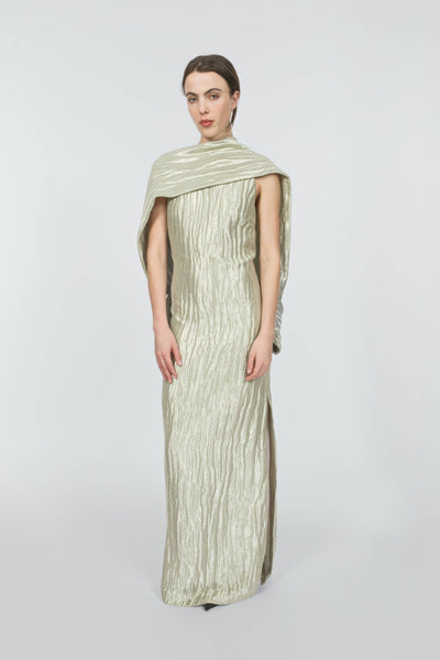 A La Mode Gown in Wavy Lame