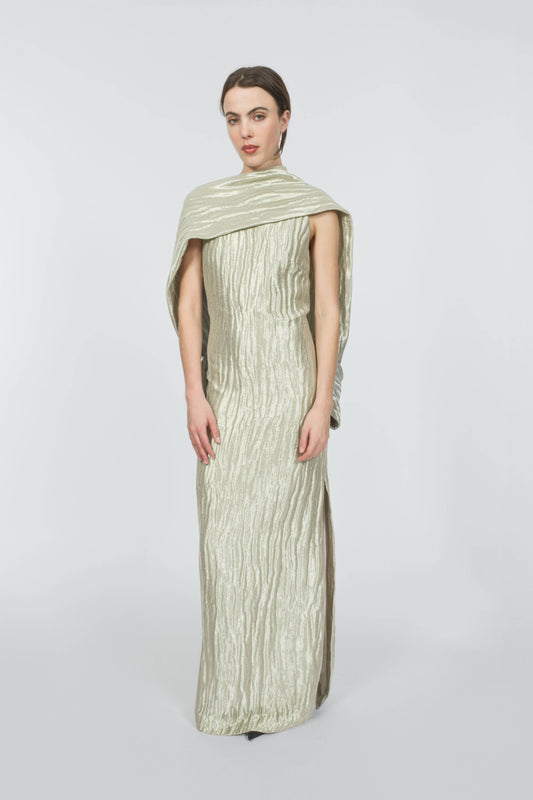 A La Mode Gown in Wavy Lame