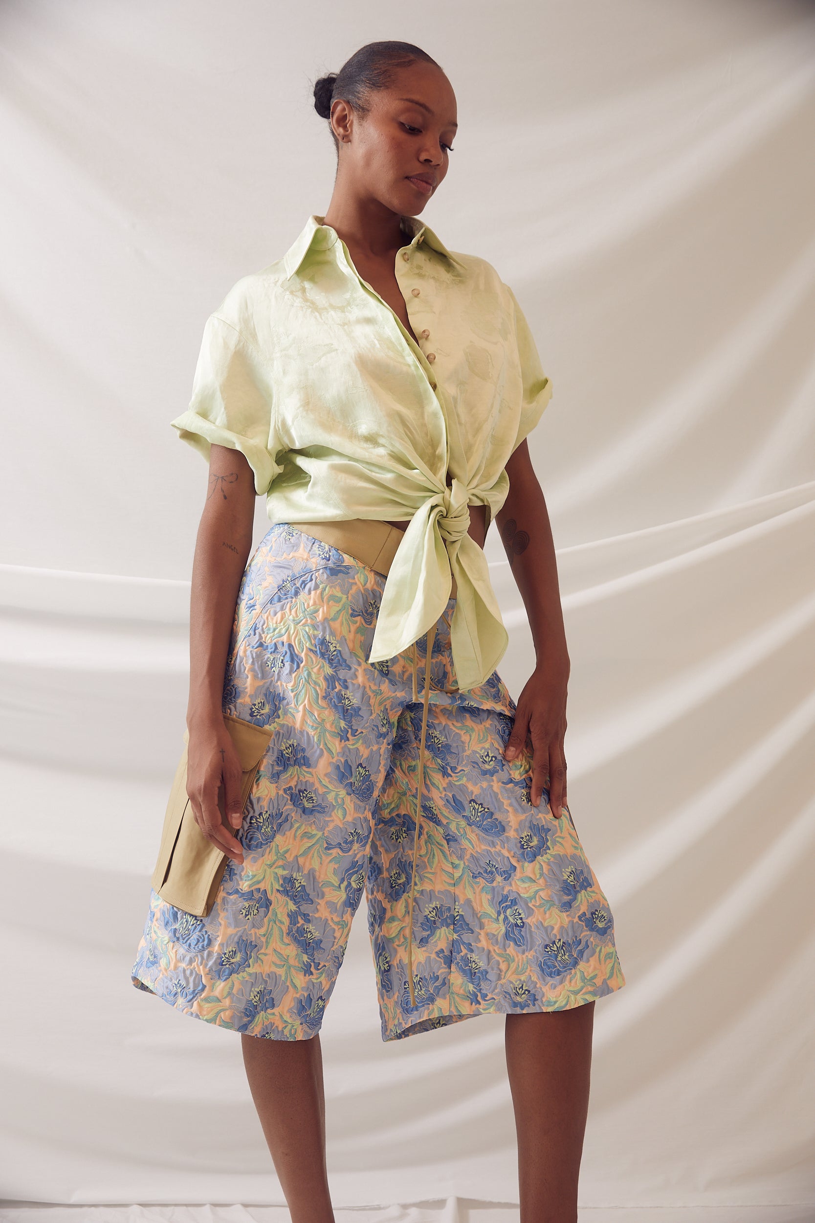 Tie Me Up, Tie Me Button Down S/S in Paintbrush Jacquard – Rosie