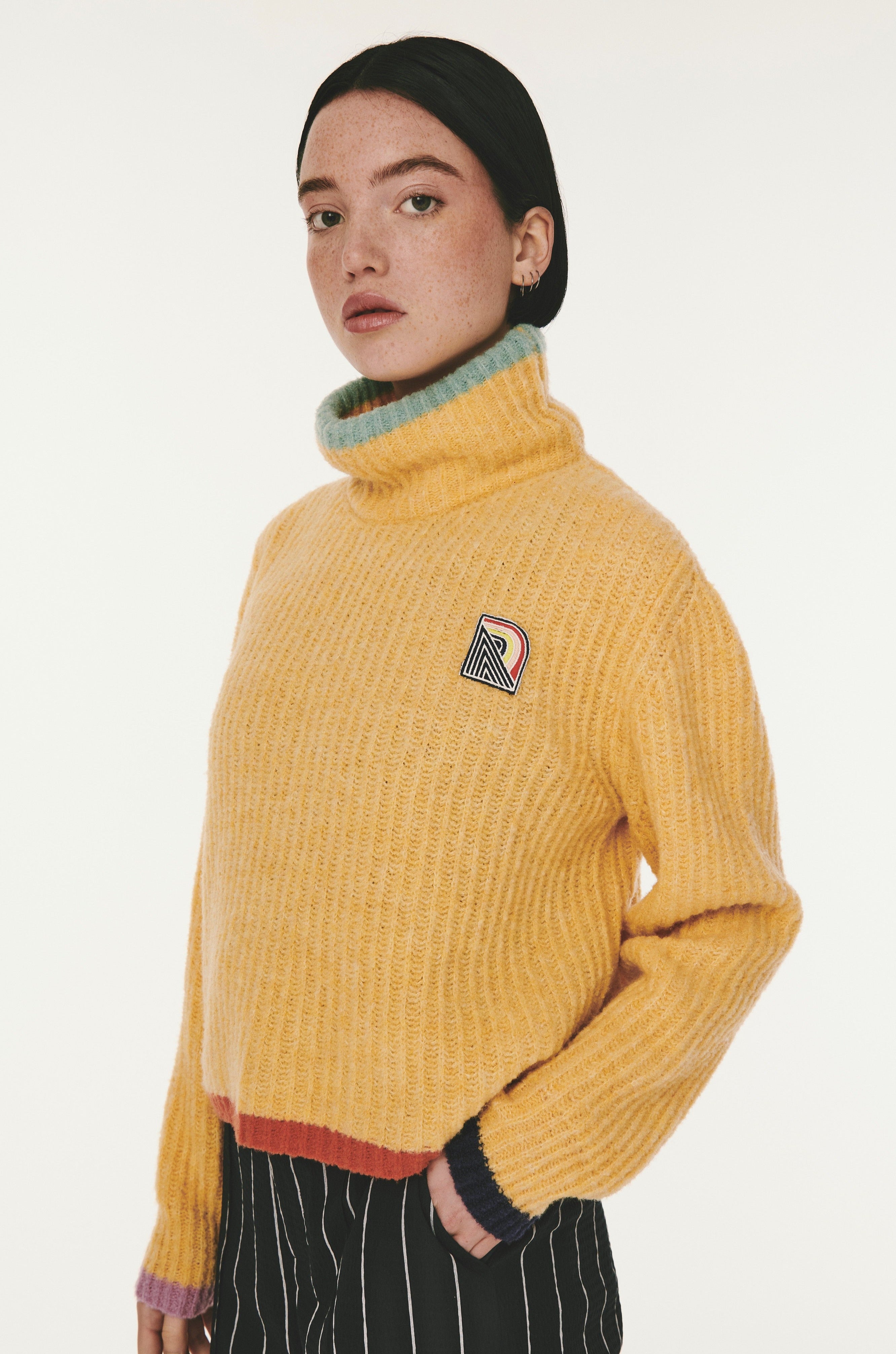 Canary on sale yellow jumper