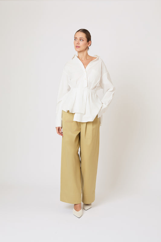 Falling off the Shoulder Top in Solid Cotton Poplin