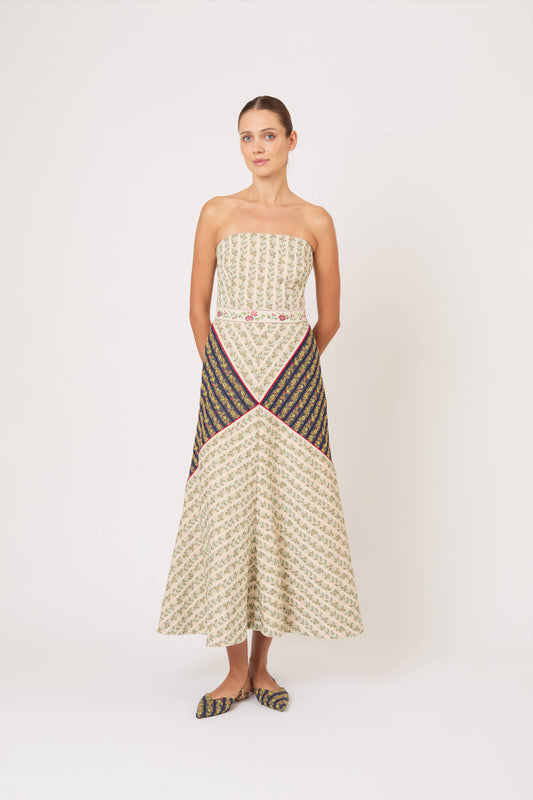 Diamond A-Line Skirt in in English Floral Jacquard