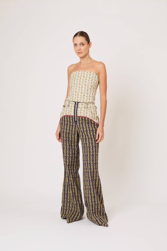 Venus Top in English Floral Jacquard