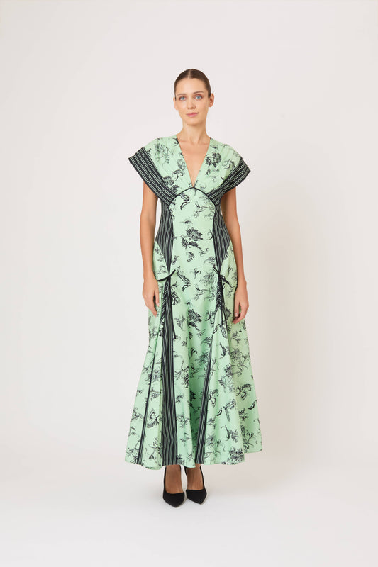 Push Me to the Edge Dress in Tossed Floral Cotton Poplin