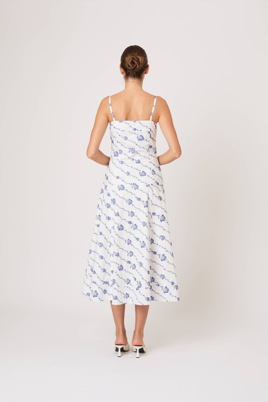 Drop Me a Note Dress in Winding Vines Embroidered Poplin
