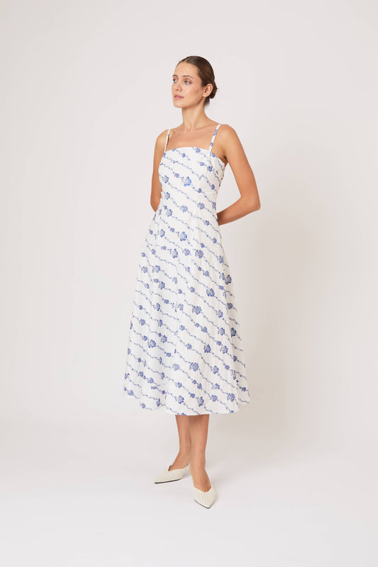 Drop Me a Note Dress in Winding Vines Embroidered Poplin